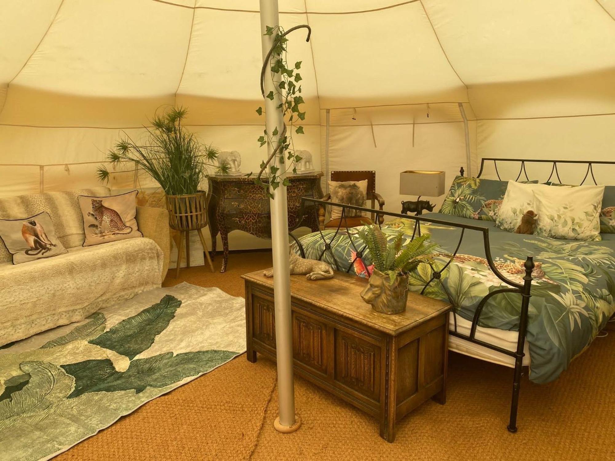 Отель Wild Retreat Cawston Экстерьер фото